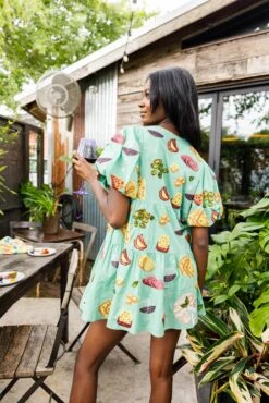 Mint Wine & Charcuterie Poof Sleeve Dress -Queen of Sparkles IMG 8627