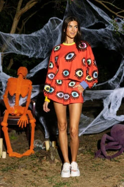 Queen Of Sparkles Red Scattered Eye Short