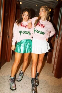 Queen Of Sparkles Kiss The Queen Sweater -Queen of Sparkles QOSHOLIDAY soelstudio 299