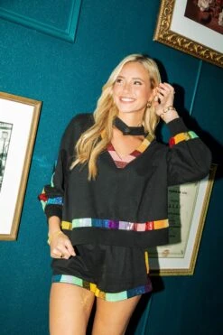 Queen Of Sparkles Rainbow Trim Short -Queen of Sparkles SOELSTUDIO QOSOCT 34 cd35327b 0256 4893 a341 442c5cc5cdd1