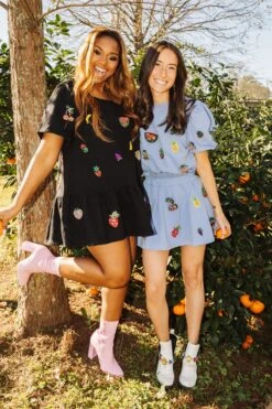 Queen Of Sparkles 3D Fruit Poof Top -Queen of Sparkles soelstudio QOS 448