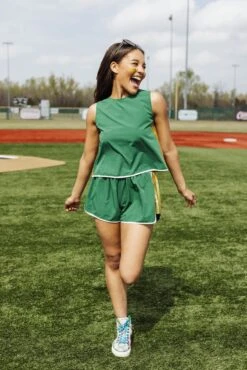 Queen Of Sparkles Green & Gold Side Active Short 7 Queen Of Sparkles Green & Gold Side Active Short -Queen of Sparkles soelstudio QOSFEB2023 262 09b77b24 2dda 46e8 a900 50c9bb1b06b6