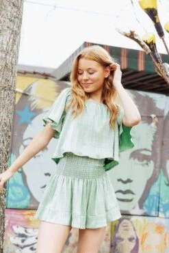 Queen Of Sparkles Green/Silver Ribbed Swing Short